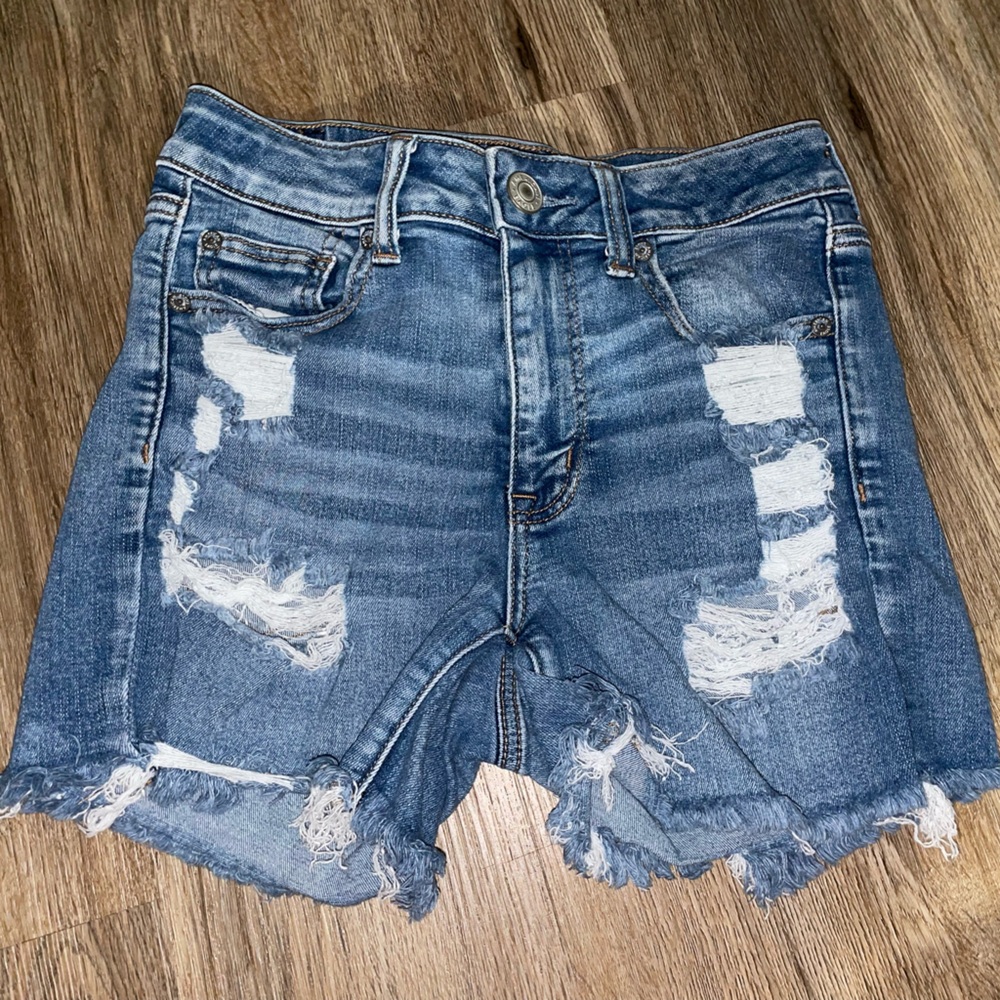 American Eagle Ne(x)t level stretch
Hi-rise shortie